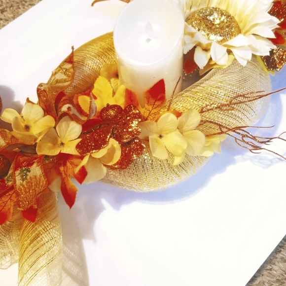 Fall Decor Centerpiece/Wreath - Picture 3 of 5